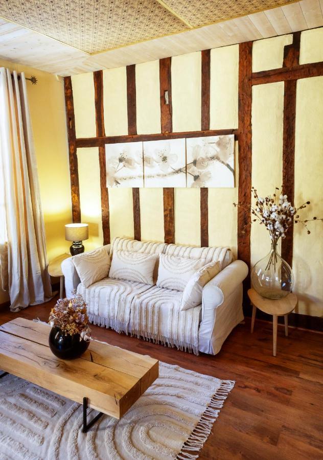 Cafe De France Eauze Bed & Breakfast Exterior photo